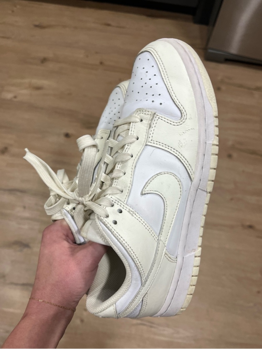 Nike Women’s Dunk Low - Size 8 - Picture 3 of 7